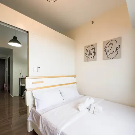 Gemstonebr In Smdc Air Residences Manila Room photo