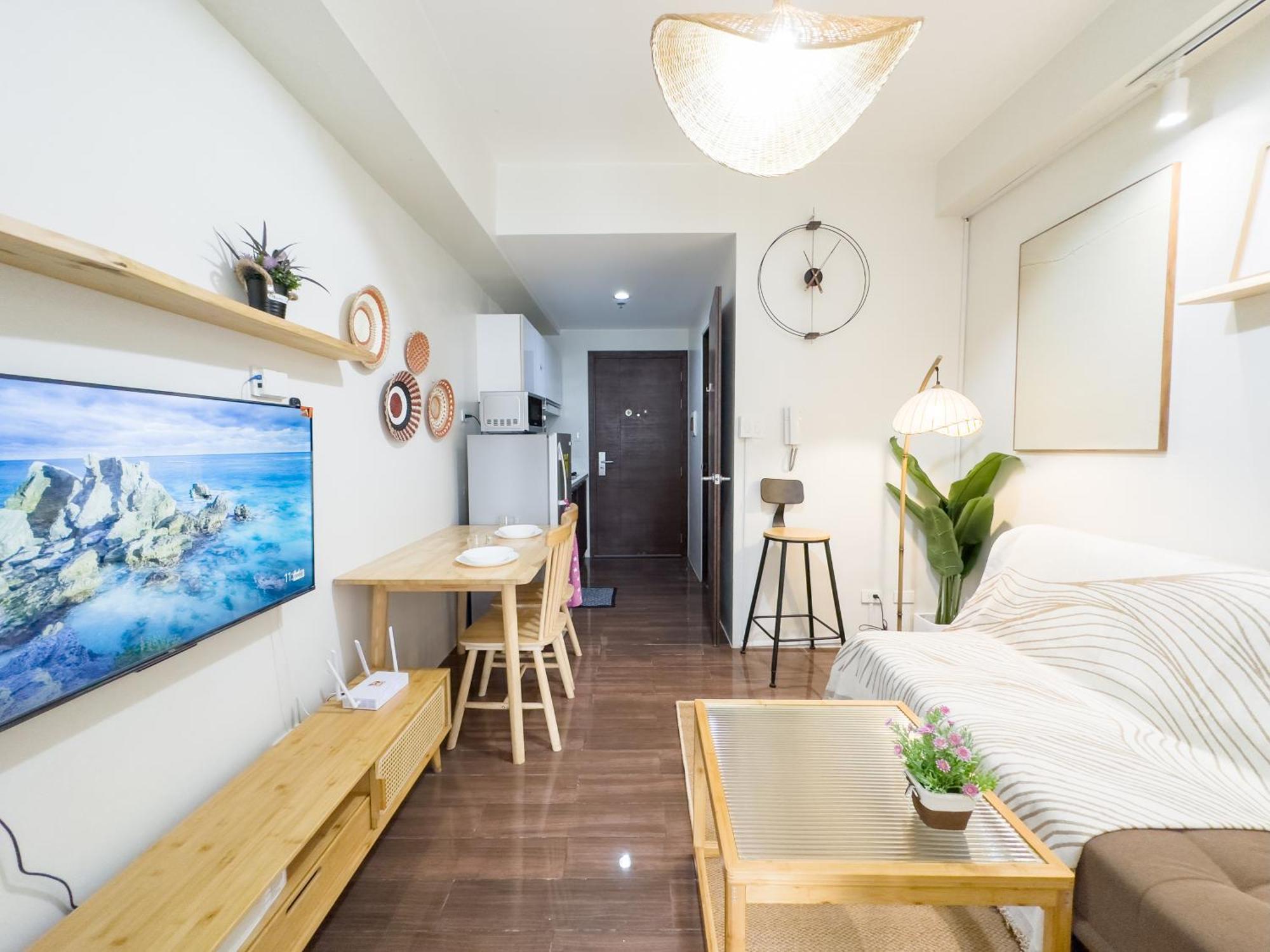 Gemstonebr In Smdc Air Residences Apartment