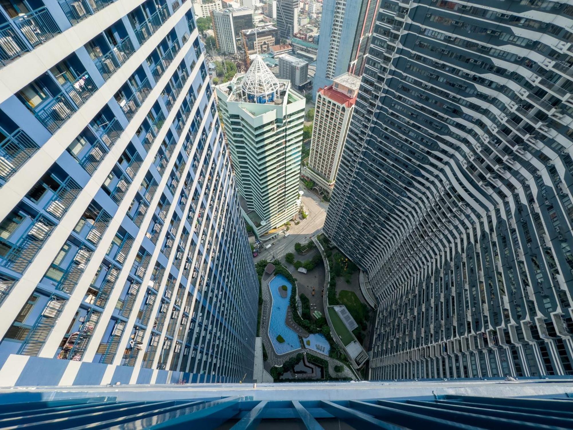 Gemstonebr In Smdc Air Residences * Manila