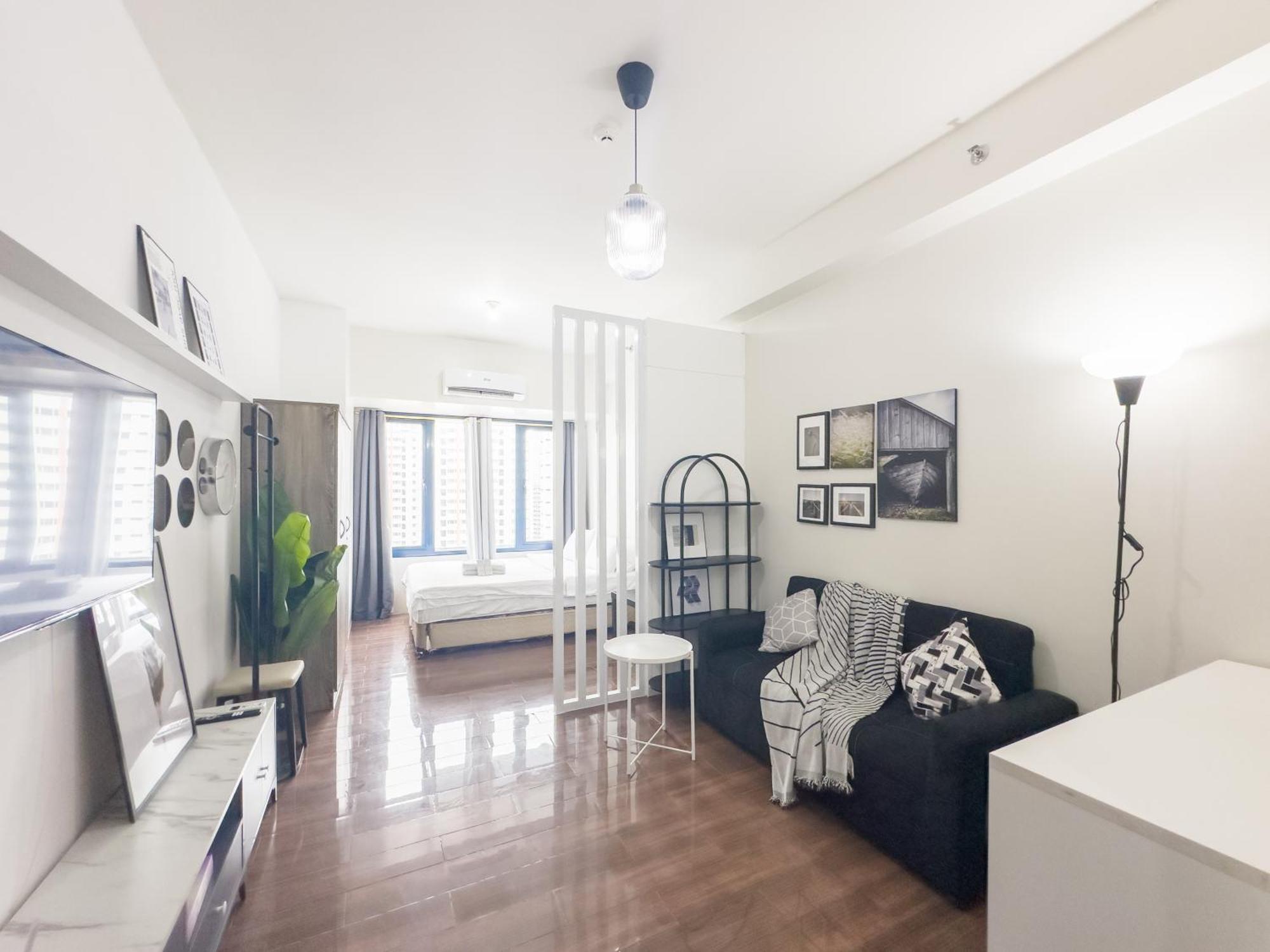 Apartment Gemstonebr In Smdc Air Residences