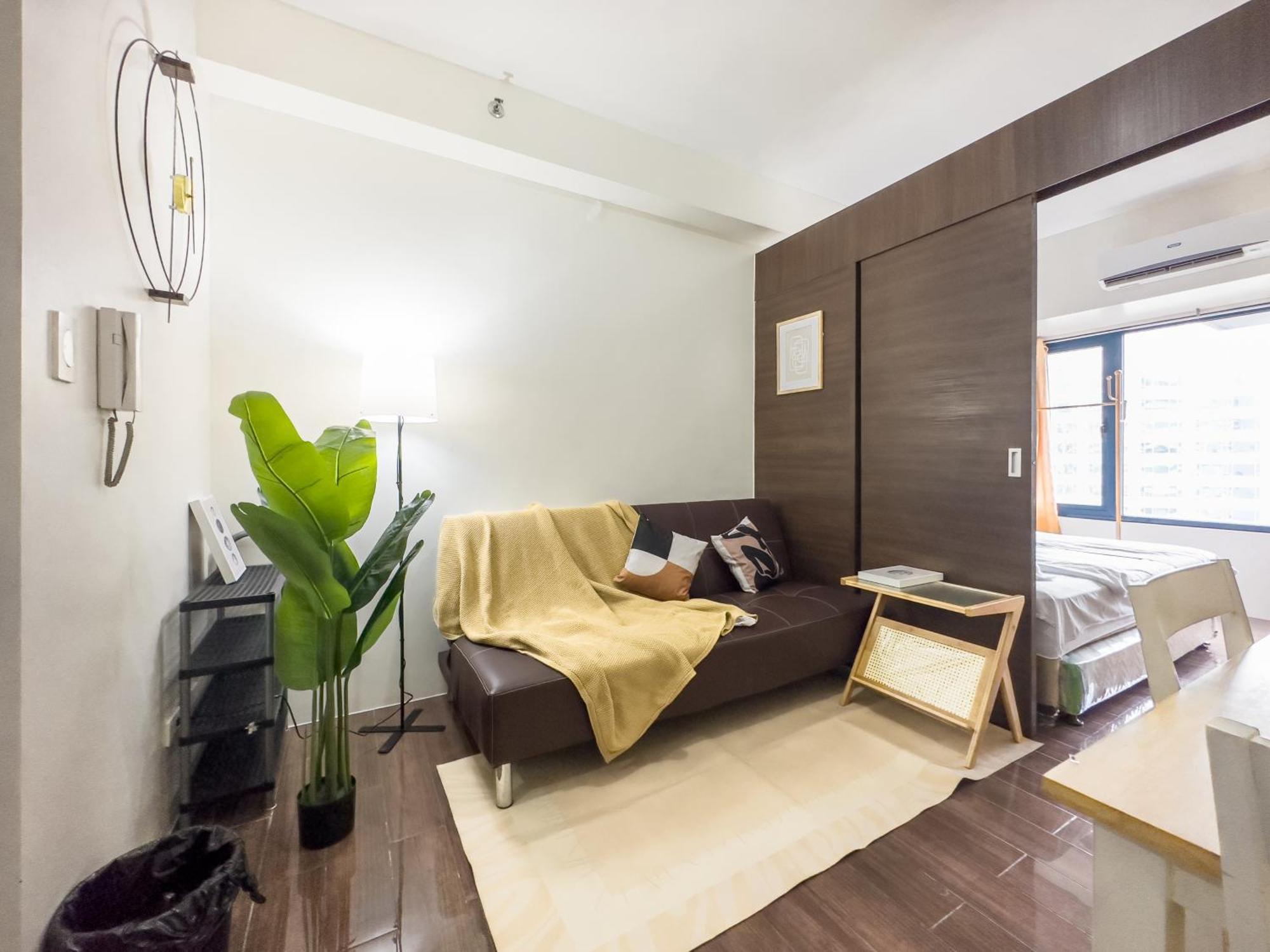 Gemstonebr In Smdc Air Residences *