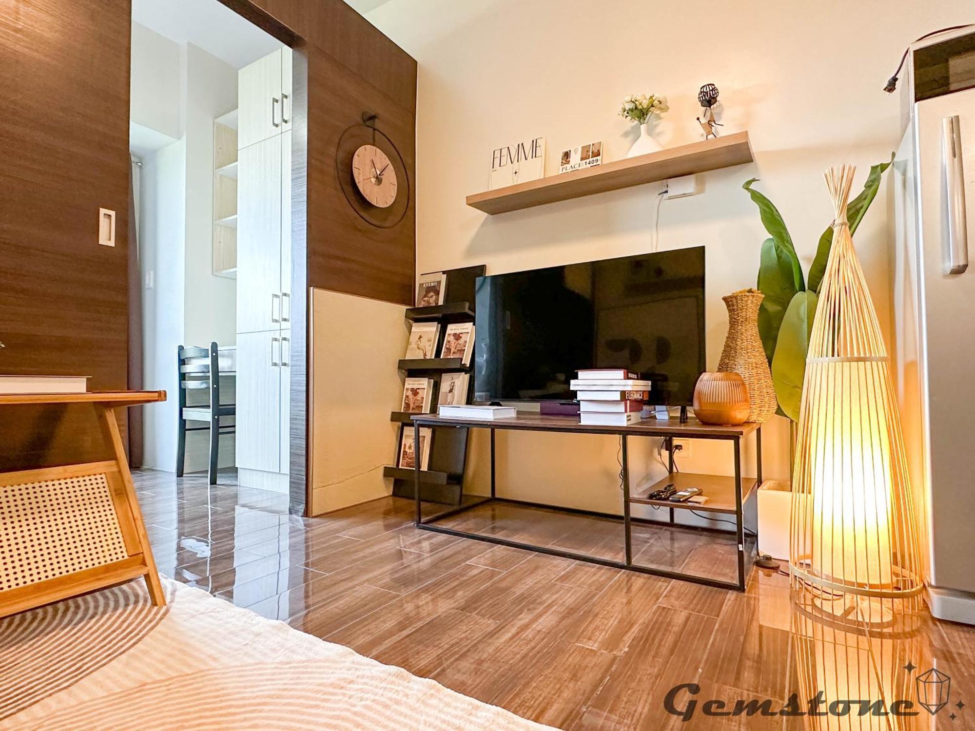 Gemstonebr In Smdc Air Residences Apartment Manila